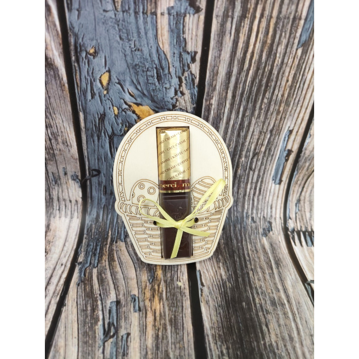 Wooden Easter Basket – Personalized Chocolate Holder