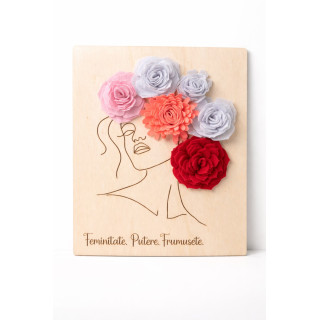 Wood wall art with felt flowers – Femininity & Power