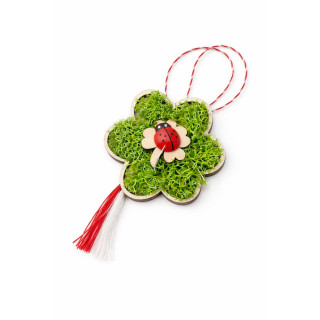 Lucky Clover Martisor with Ladybug – Wood & Moss