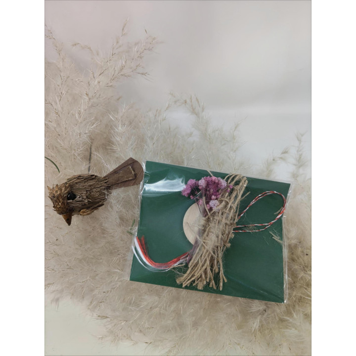 Rustikales Martisor mit Trockenblumen – personalisierbar