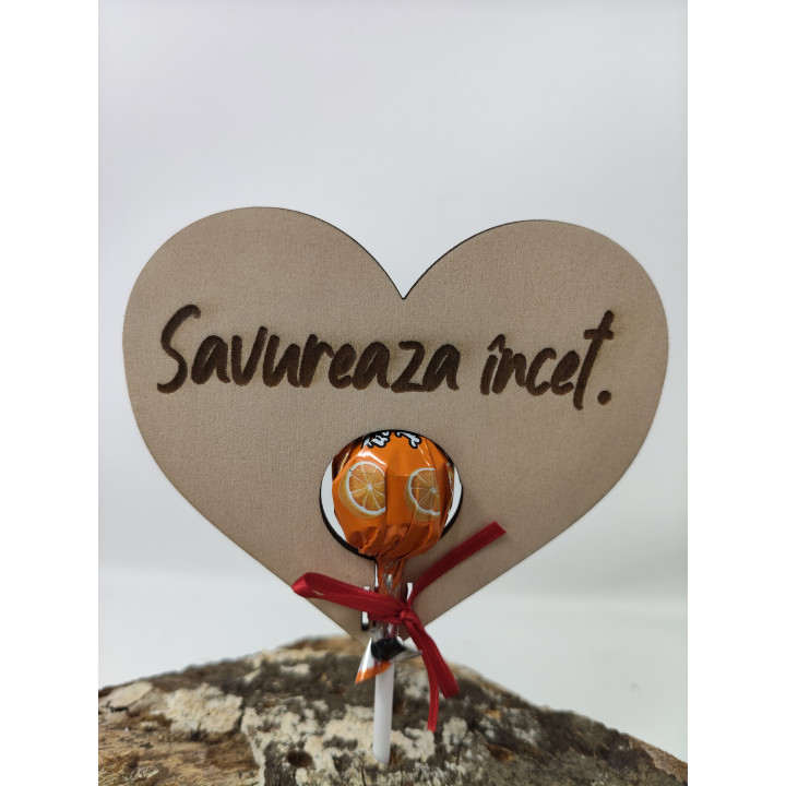 Wooden Heart “Savor Slowly” with Candy | RoArtizan