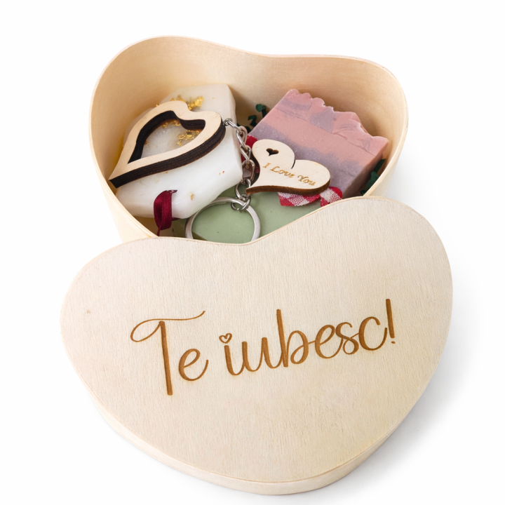 Cutie cadou inimă Te iubesc – set romantic personalizat